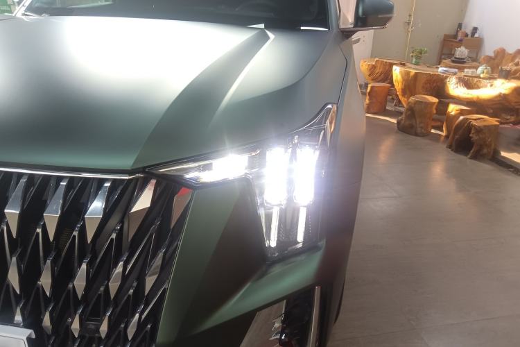 Used GAC Trumpchi GS8 2022 Dual-Engine Series 2.0TM Two-Wheel Drive Prestige Edition (7 Seats)
