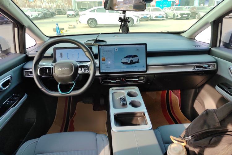 Used AION Y 2023 Plus 510 Enjoy Edition