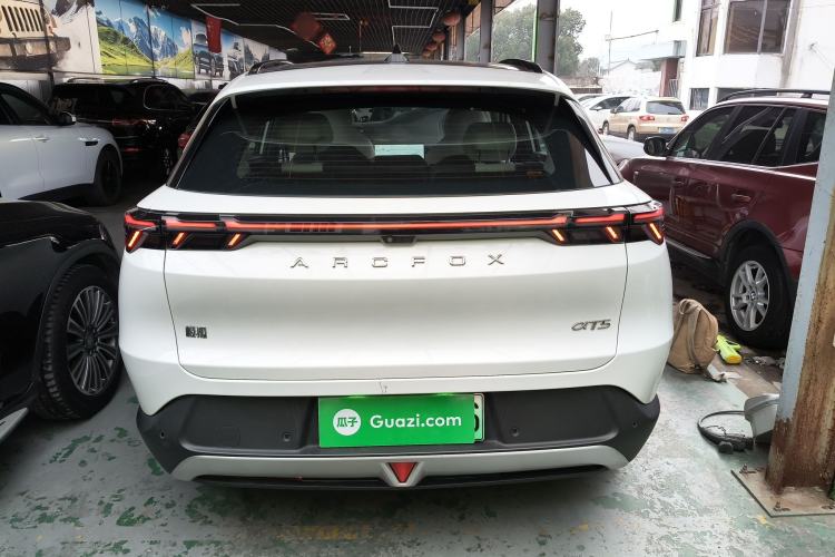 Used ARCFOX Alpha T5 2024 660 MAX
