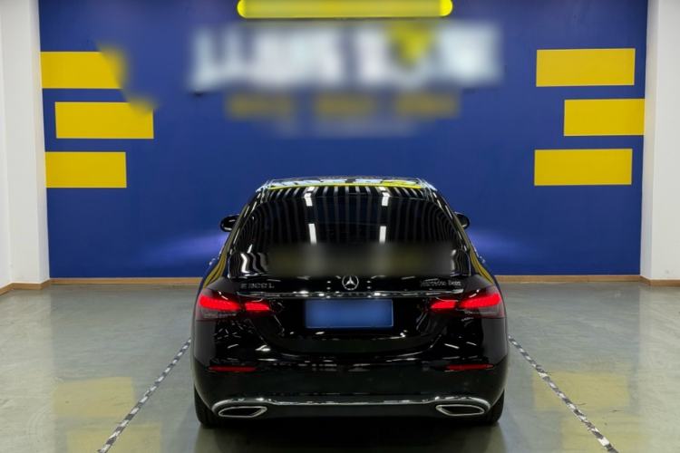 Used Mercedes-Benz E-Class 2023 Facelift E 260 L
