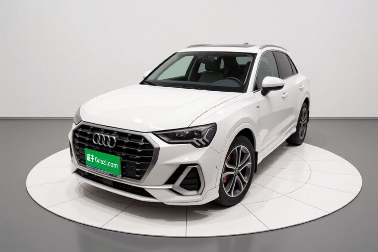 Used Audi Q3 2021 40 TFSI Fashion Dynamic Model