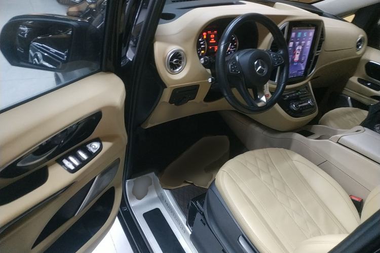 Used Mercedes-Benz Vito 2018 2.0T Business Version China VI Emission Standard
