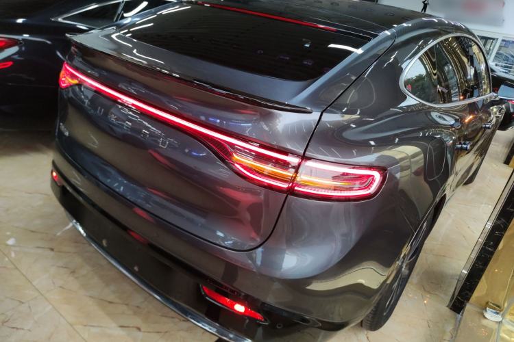 Used Hima Luxeed R7 2025 Range-Extended Version 251 km Max