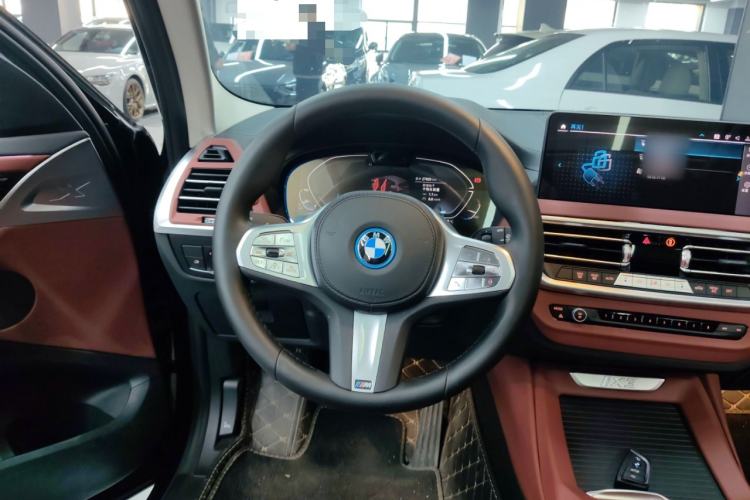 Used BMW iX3 2024 Leading Model