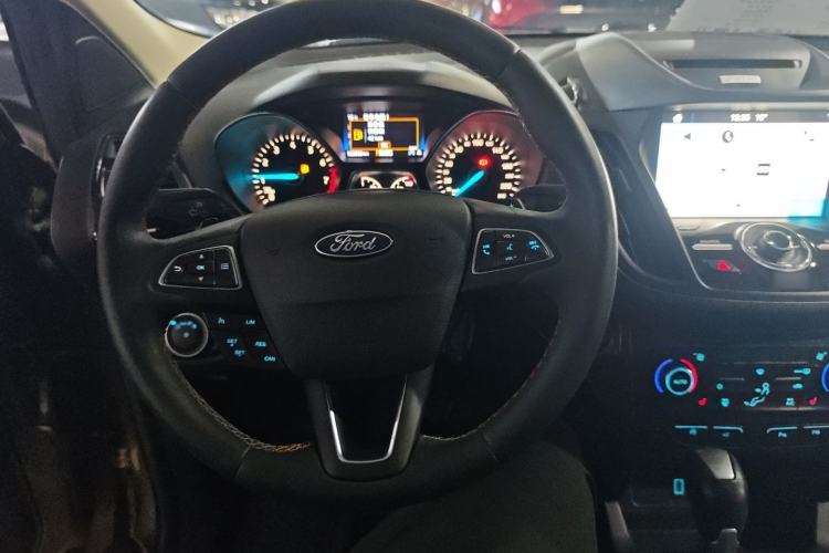 Used Ford Kuga 2017 EcoBoost 245 Four-Wheel-Drive Sport Model
