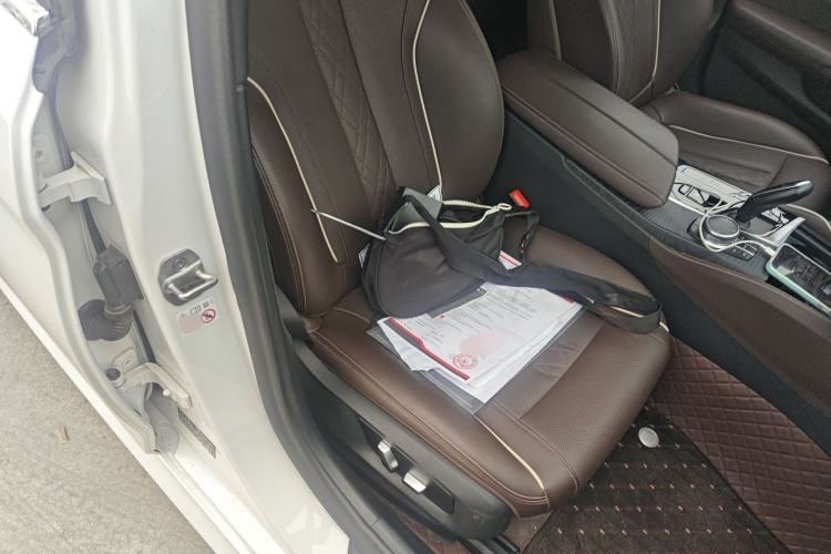 Used BMW 5 Series 2021 Facelifted 530Li Leading Edition M Sport Package