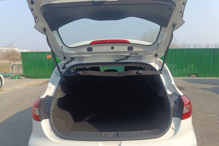 Used  Refine S2 2017 1.5L CVT Luxury Connect Edition