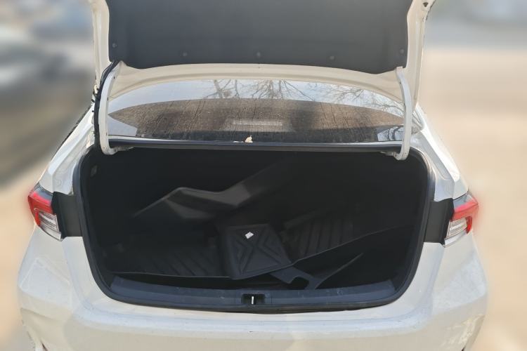 Used Toyota Corolla 2022 Dual-Motor 1.8L E-CVT Pioneer Edition
