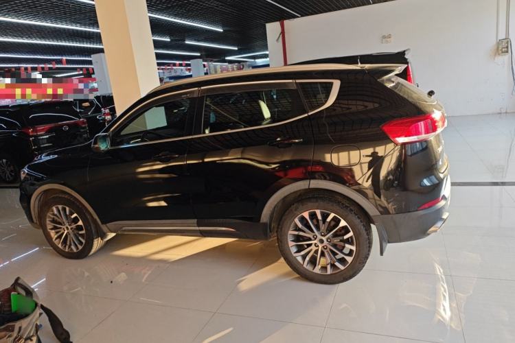 Used Haval H6 2017 Blue Label 2.0T Automatic Two-Wheel Drive Smart Edition
