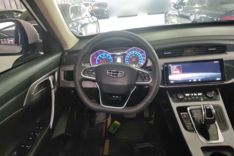 Used Geely Auto Emgrand X7 Sport 2020 1.8TD DCT Two-Wheel Drive Zhiya Model
