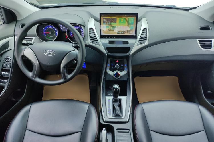 Used Hyundai Elantra 2016 1.6L Automatic Smart Version