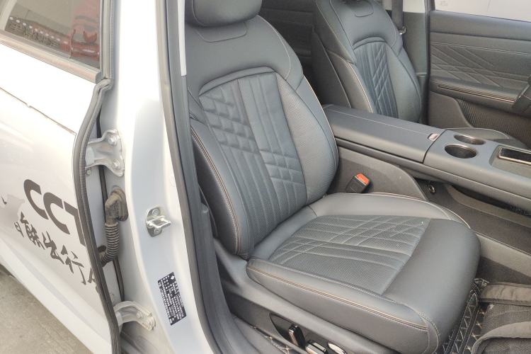 Used Baojun Enjoy 2025 All-Electric 600km Luxury Edition
