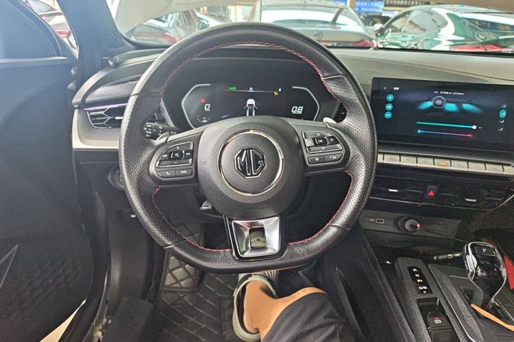 Used MG 5 2021 Revised 300TGI DCT Qingshè Luxurious Enjoyment Edition
