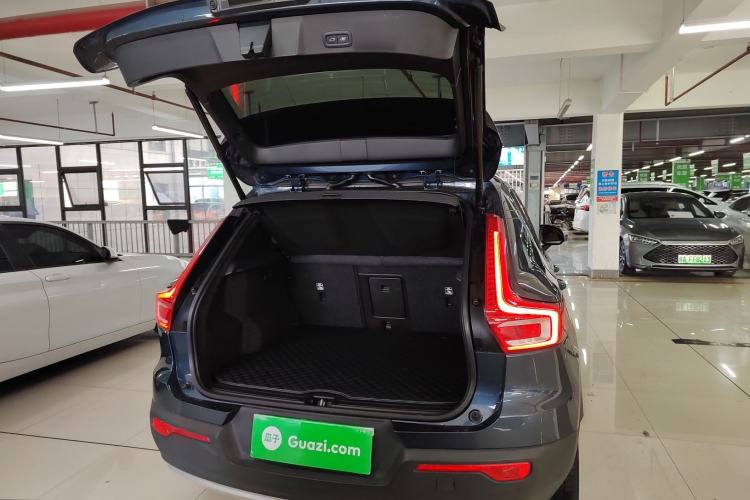 Used Volvo XC40 2022 T4 Four-Wheel Drive Smart & Luxurious Edition