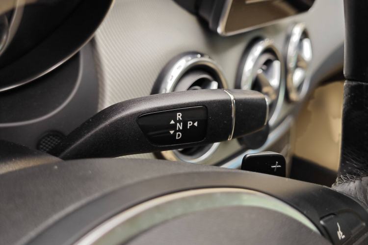 Used Mercedes-Benz GLA 2016 GLA 200 Fashion Model
