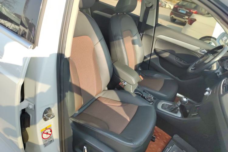 Used Audi Q3 2017 35 TFSI Fashion Model
