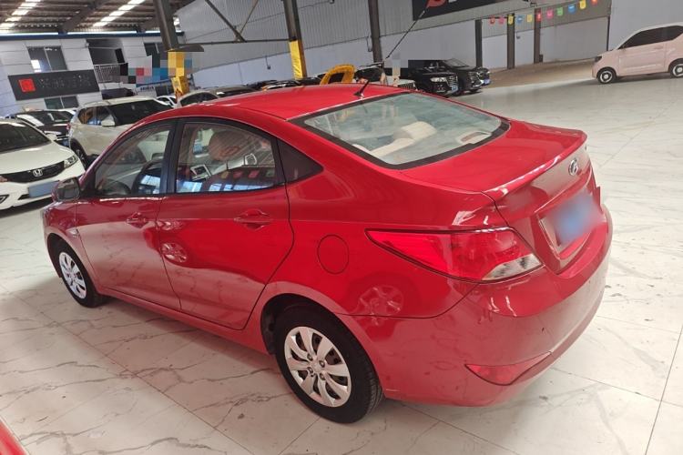 Used Hyundai Verna 2014 1.4L Manual Smart GLS Trim
