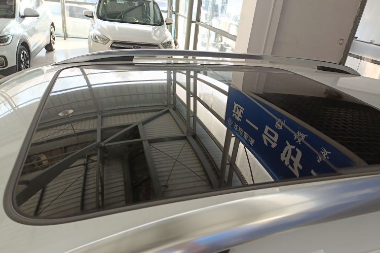 Used Volkswagen Tacqua 2023 200TSI DSG Joy-Connect Edition