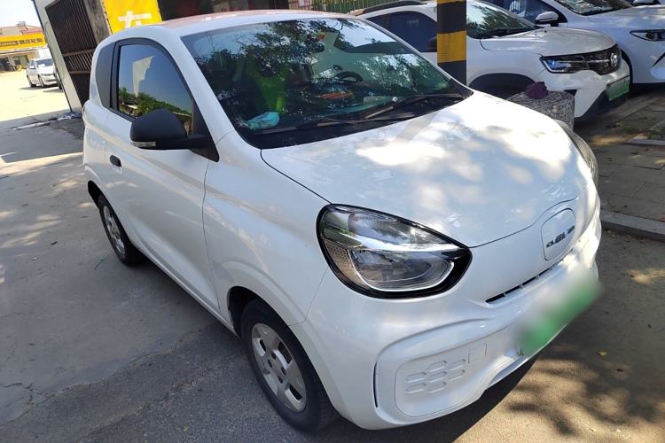 Used Roewe Clever 2021 302 km New Four-Seater Super-Efficient Version

