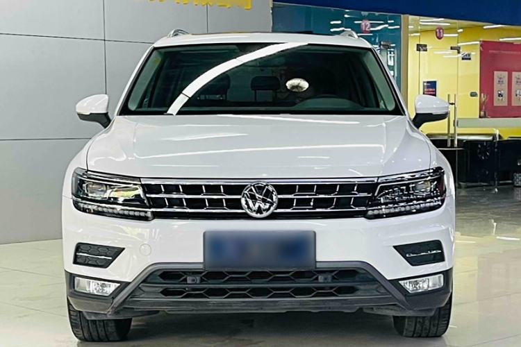 Used Volkswagen Tiguan L 2019 Revised 330TSI Automatic Two-Wheel Drive Smart & Luxury Edition China VI Standard
