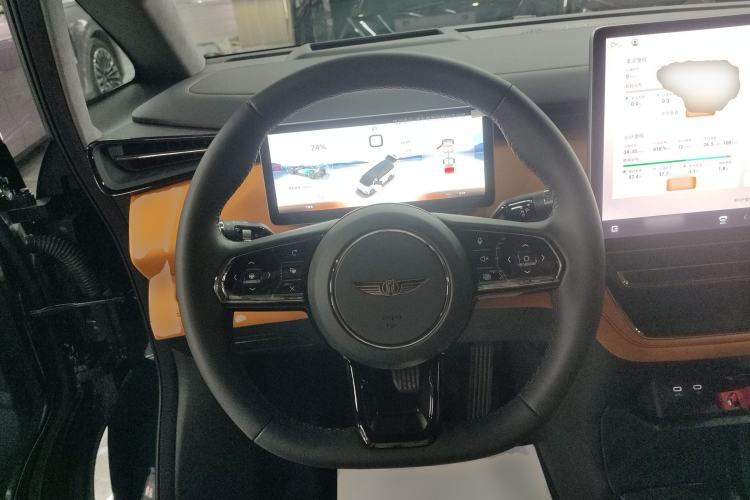 Used  LEVC L380 2024 140-Degree 6-Seater All-Wheel-Drive Ultra