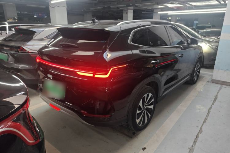 Used BYD Song PLUS New Energy 2024 Honor Edition EV 520km Luxury Model
