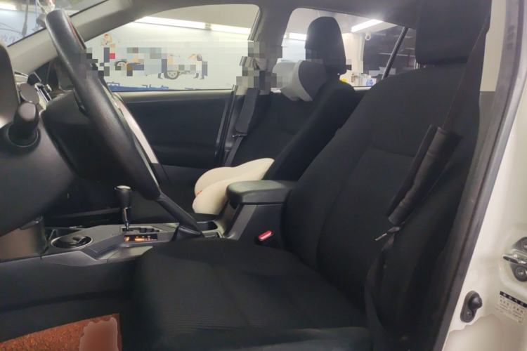 Used Toyota RAV4 2015 2.0L CVT Two-Wheel Drive Fashion Edition