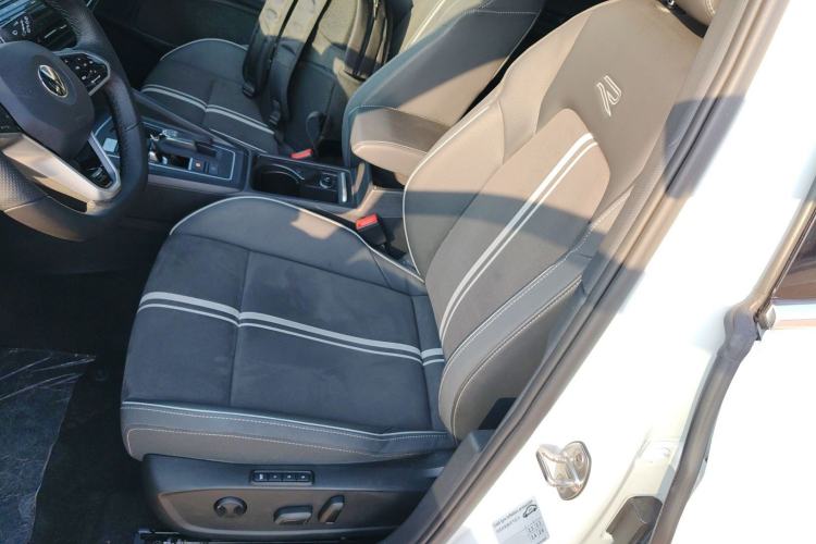 Used Volkswagen Golf 2023 280TSI DSG R-Line Lite
