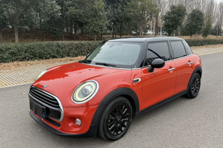 Used MINI MINI 2018 1.5T COOPER Classic Edition Five-Door Version