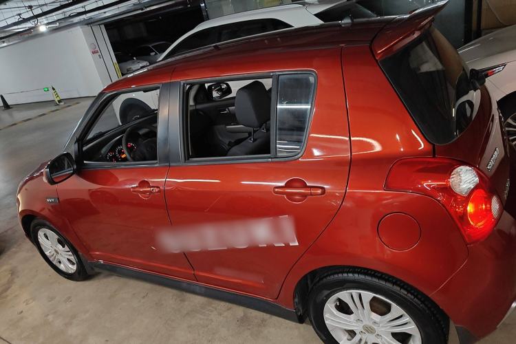 Used Suzuki Swift 2013 1.5L Automatic Standard Edition
