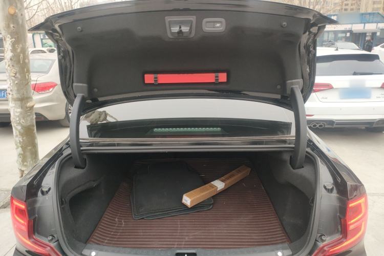 Used Volvo S90 2018 T4 Zhiyuan Edition