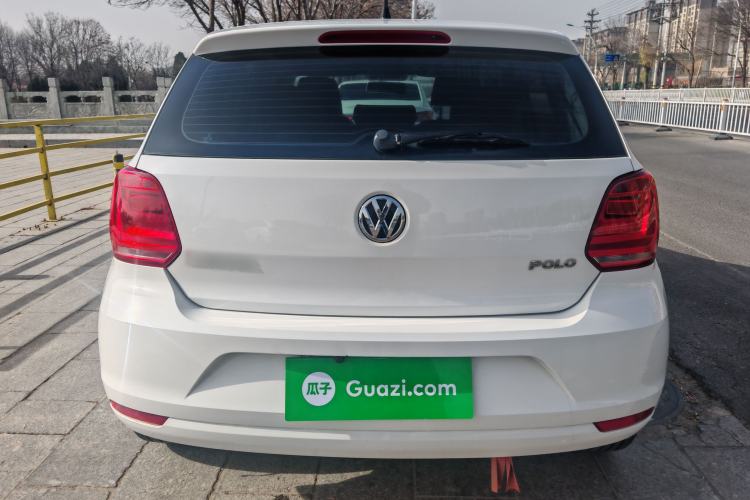 Used Volkswagen Polo 2014 1.4L Manual Fashion Edition
