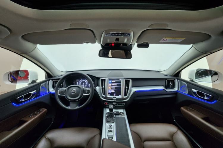 Used Volvo XC60 2020 T5 4x4 Zhiyi Luxury Edition
