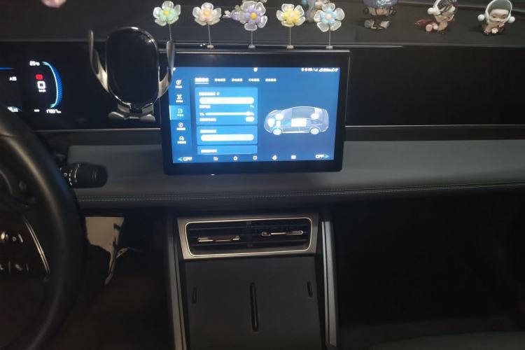 Used BYD Qin L 2024 DM-i 80KM Leading Model
