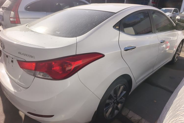 Used Hyundai Elantra 2015 1.6L Automatic Leading Model
