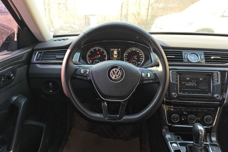 Used Volkswagen Passat 2016 330TSI DSG Prestige Edition
