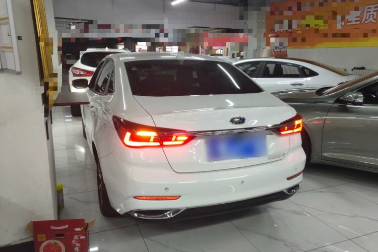 Used Ford Escort 2021 1.5L Automatic Diamond Edition
