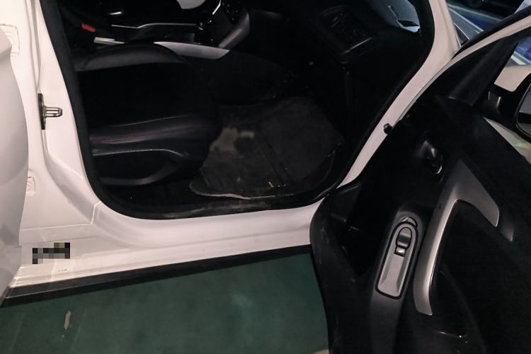 Used Citroen C3-XR 2015 1.6L Automatic Pioneer Model
