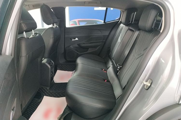 Used Peugeot 408X 2023 Charm Version