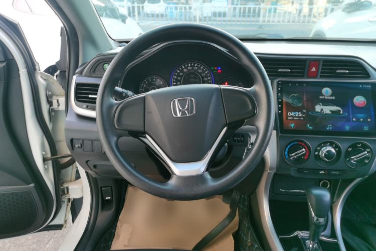 Used Honda Crider 2016 1.8L CVT Comfort Version
