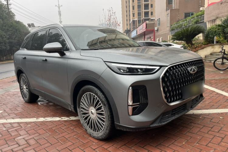 Used Chery Tiggo 8 L 2024 2.0T Two-Wheel Drive Prestige Version 5 Seats
