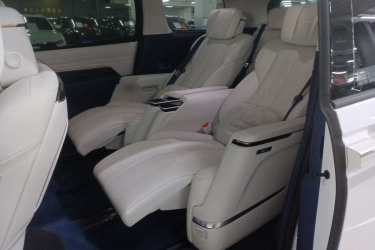 Used Buick Century 2023 2.0T Seven-Seater Yinshi Edition