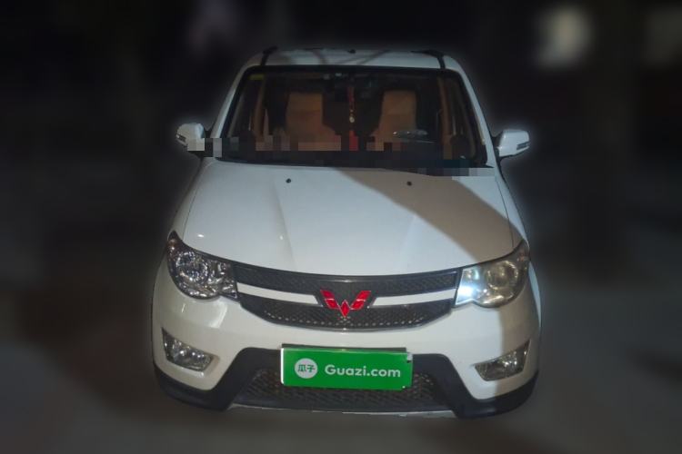 Used Wuling Hongguang 2014 1.5L S Luxury Model
