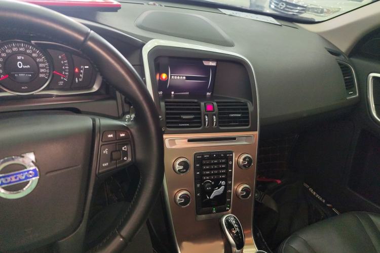 Used Volvo XC60 2017 T5 Smart Upgrade Edition
