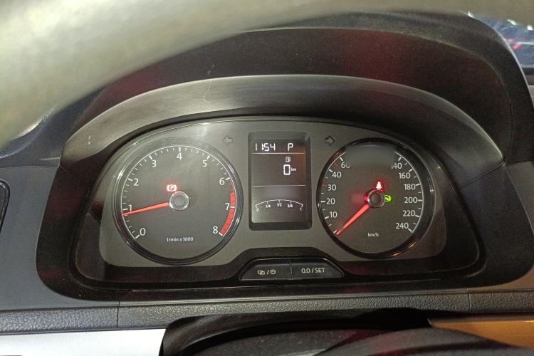 Used Volkswagen Lavida 2017 1.6L Automatic Comfort Edition
