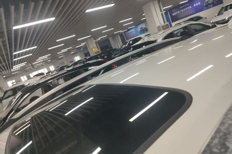 Used Honda CR-V 2016 2.0L two-wheel drive Urban Edition
