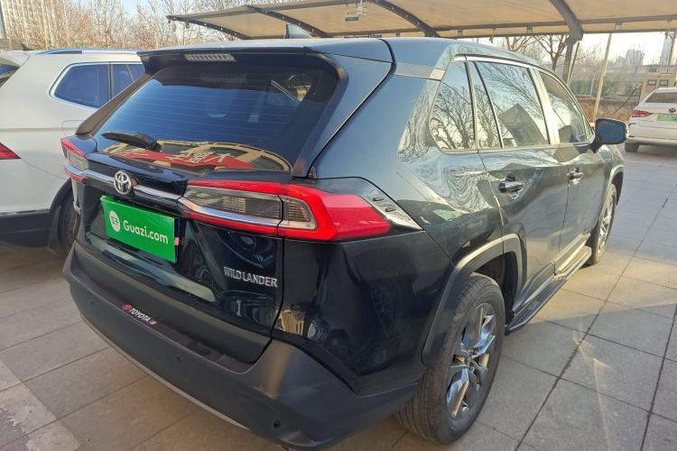 Used Toyota Wildlander 2023 2.0L CVT Two-Wheel Drive Leading Edition
