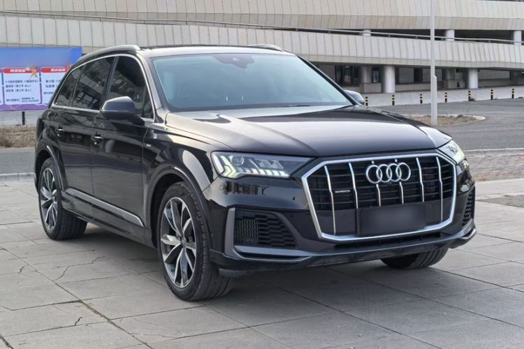 Used Audi Q7 2020 55 TFSI quattro S line sports model
