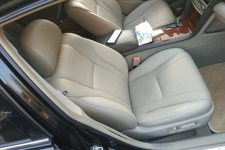 Used Toyota Camry 2013 200G Classic Luxury Edition
