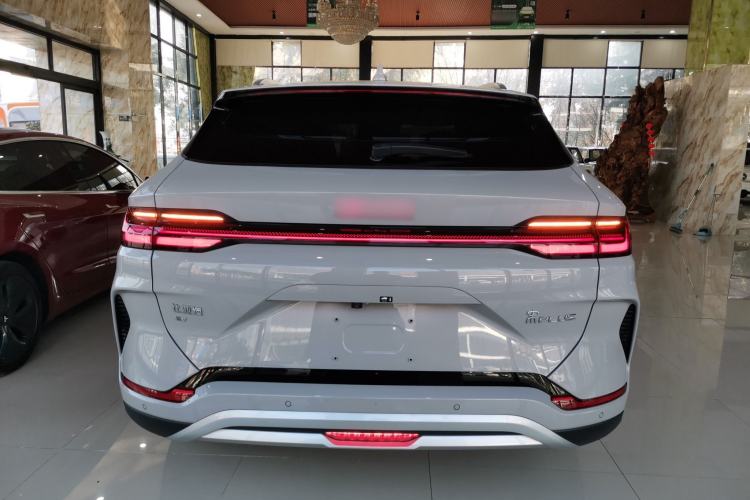 Used BYD Song PLUS New Energy 2025 EV 520km Luxury Version
